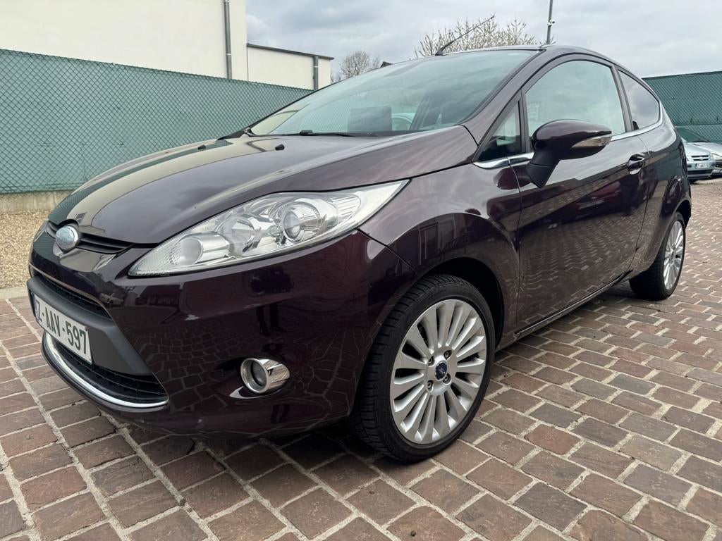 Ford fiesta 1.4i 2009 170000km airco carplay! Gekeurd!, Auto's, Bedrijf, Handgeschakeld, Fiësta, Centrale vergrendeling
