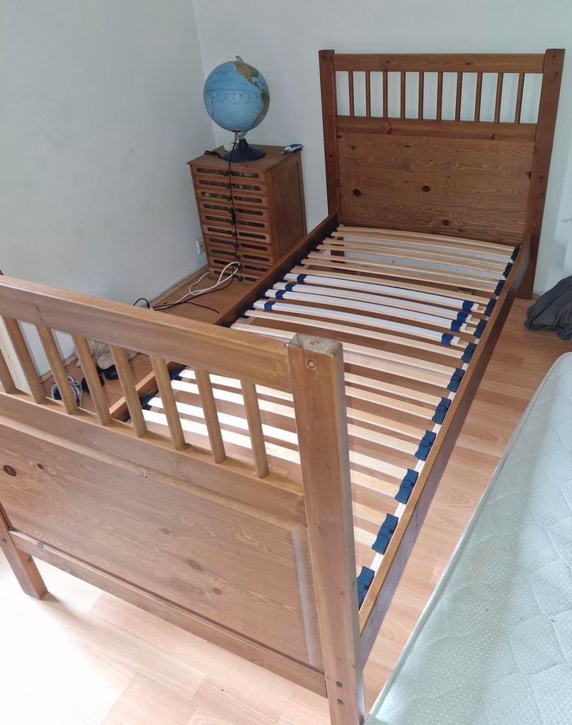 Lit sapin massif sommier et matelas 90 x 200, Enlèvement, Matelas