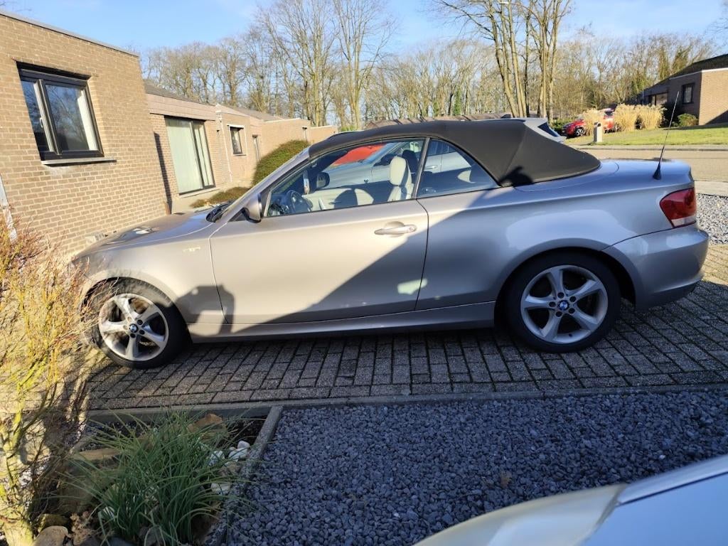 BMW 118d cabrio, Autos, BMW, Euro 5, Achat, Beige, Boîte manuelle