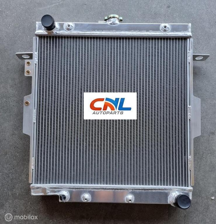 Radiateur TOYOTA LAND CRUISER HZJ70/HZJ73/HZJ77 1HZ 4.2L DIE, Auto-onderdelen, Nieuw, Ophalen of Verzenden