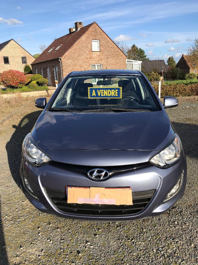 Hyundai I20 bleu diesel 1400cc, Autos, Hyundai, Euro 5, Boîte manuelle, Entretenue par le concessionnaire, 5 portes