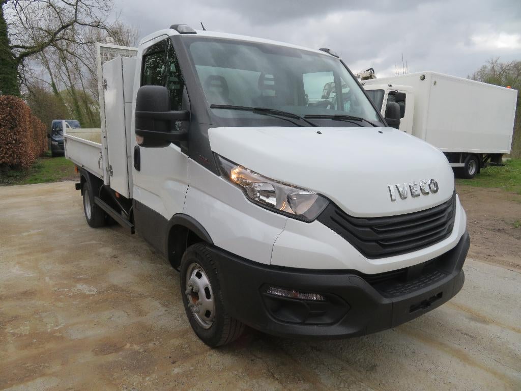 Iveco Daily 35C16 3.0 - Kipper - 2022 - 62.742km - €6d, Achterwielaandrijving, Euro 6, 4 cilinders, Wit