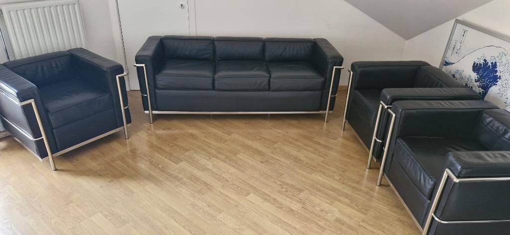 Sièges vintage Le Corbusier LC2 — design classique, Autres dimensions, Moins de 75 cm, 150 à 200 cm, Comme neuf