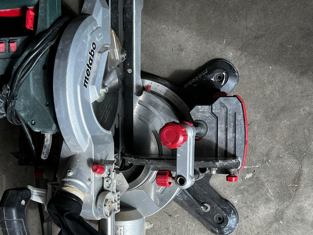 Csie onglet. metabo, Bricolage & Construction, Compresseurs, Enlèvement, Comme neuf