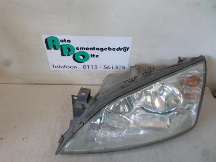 Koplamp links van een Ford Mondeo (Mondeo 00-), Gebruikt, -, -, Ophalen of Verzenden
