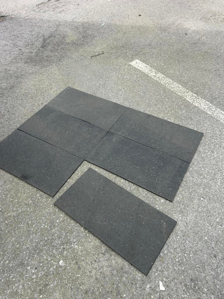 MAT VAN RUBBER, Tuin en Terras, Tegels en Klinkers, Ophalen, Zo goed als nieuw, Rubber