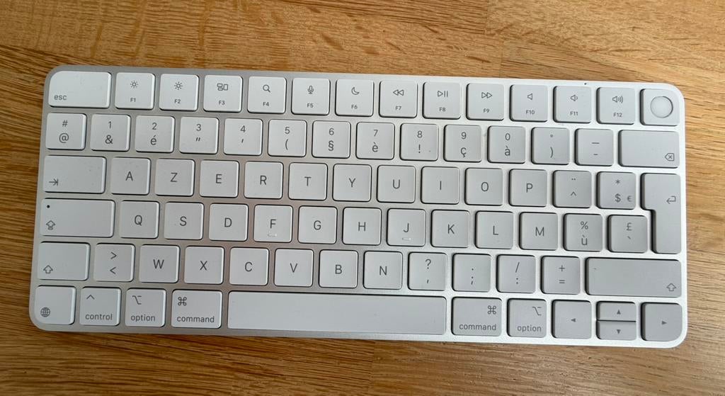 Apple magic keyboard met touch ID Azerty 2026 NIEUW, Ophalen, Azerty, Nieuw, Draadloos