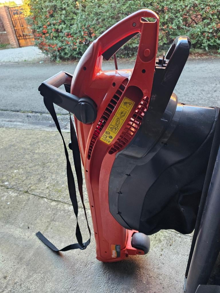 Aspirateur/Souffleur FLYMO pour Jardin, Jardin & Terrasse, Électrique, Avec sac de ramassage, Porté à la main, Enlèvement