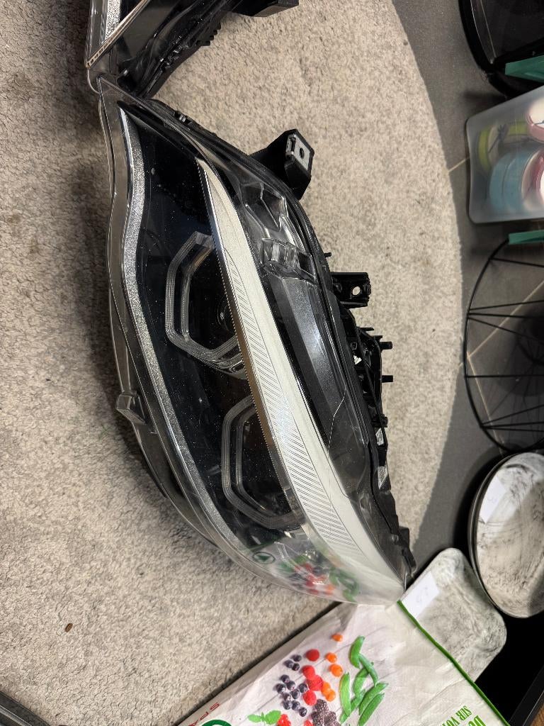 Feux avant à LED adaptatifs BMW F23, Enlèvement, Utilisé, BMW
