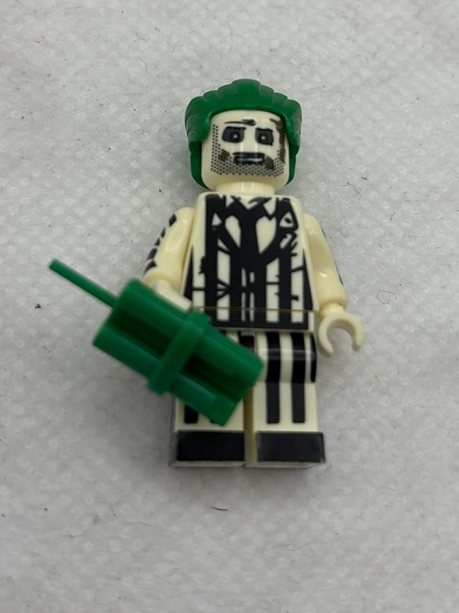 Custom Beetlejuice Horror Movie Minifigurine + Accessory, Ophalen of Verzenden, Zo goed als nieuw