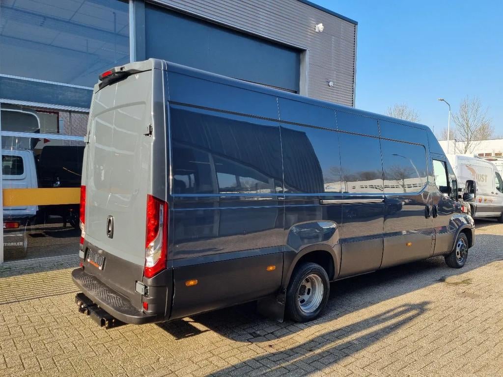 Iveco Daily 35C18 3.0D 180 PK L4H2 Maxi Hi-Matic Euro 6, Auto's, Bestelwagens en Lichte vracht, Automaat, Achterwielaandrijving