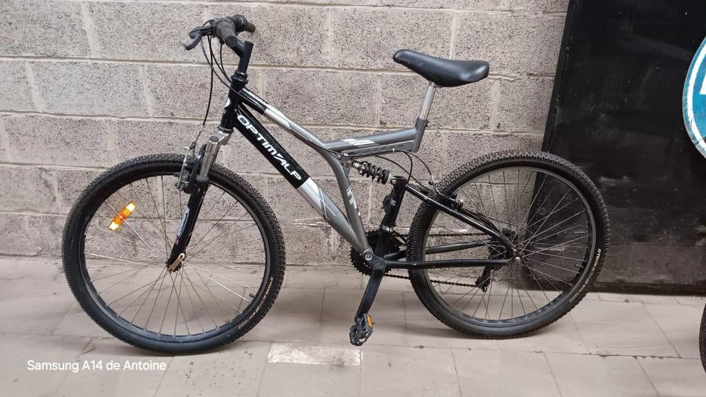 Uitverkoop van vintage fietsen, Fietsen en Brommers