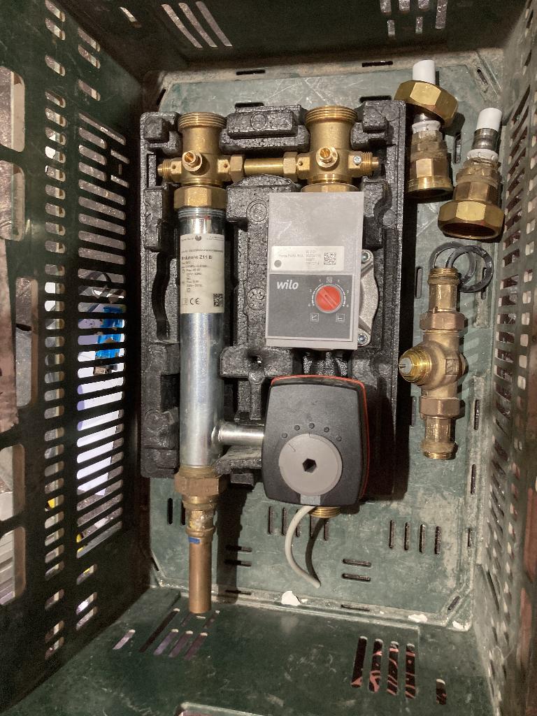 Groupe de pompe + commande, Chaudière CC ou Chaudière combinée, Moins de 60 cm, Enlèvement, Utilisé