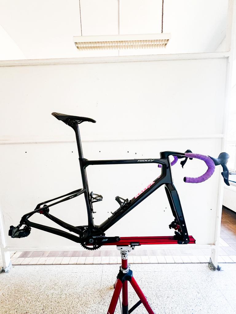 Ridley Kanzo Adventure (M), Enlèvement, Comme neuf, Carbone