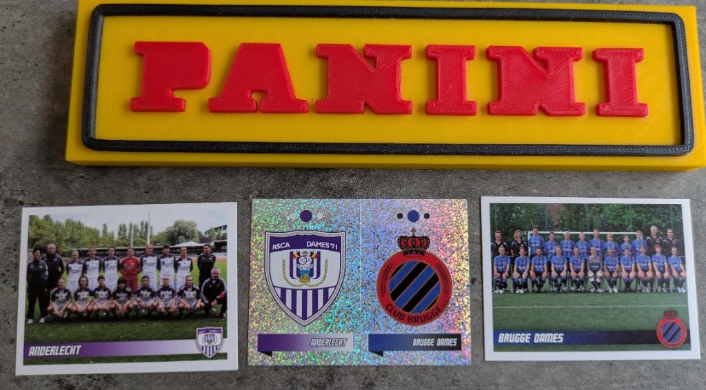 PANINI FOOTBALL 2011 2X  558/560 ANDERLECHT/BRUGGE DAMES, Hobby en Vrije tijd, Stickers en Plaatjes, Nieuw, Verzenden