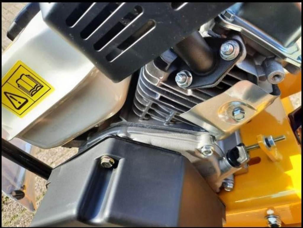 Nieuwe modellen benzine trilplaat met mat, Ophalen of Verzenden