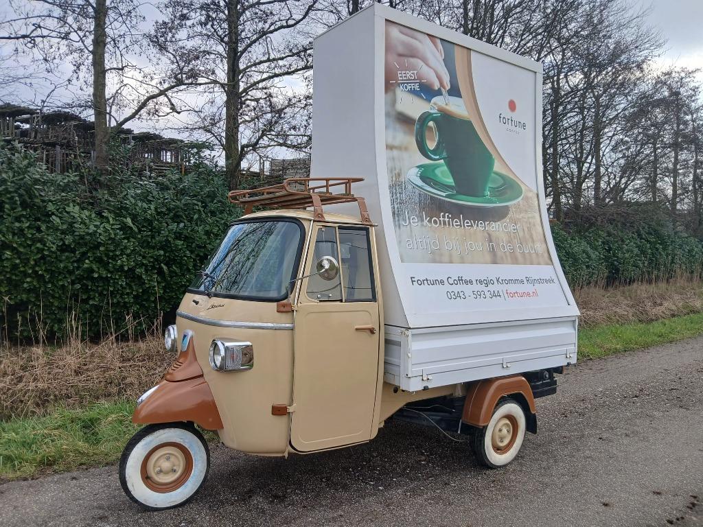 Piaggio Ape Classic Vespacar Tuk promotie reclame foodtruck, Motoren, Motoren | Piaggio, Bedrijf, Overig, 1 cilinder, Ophalen