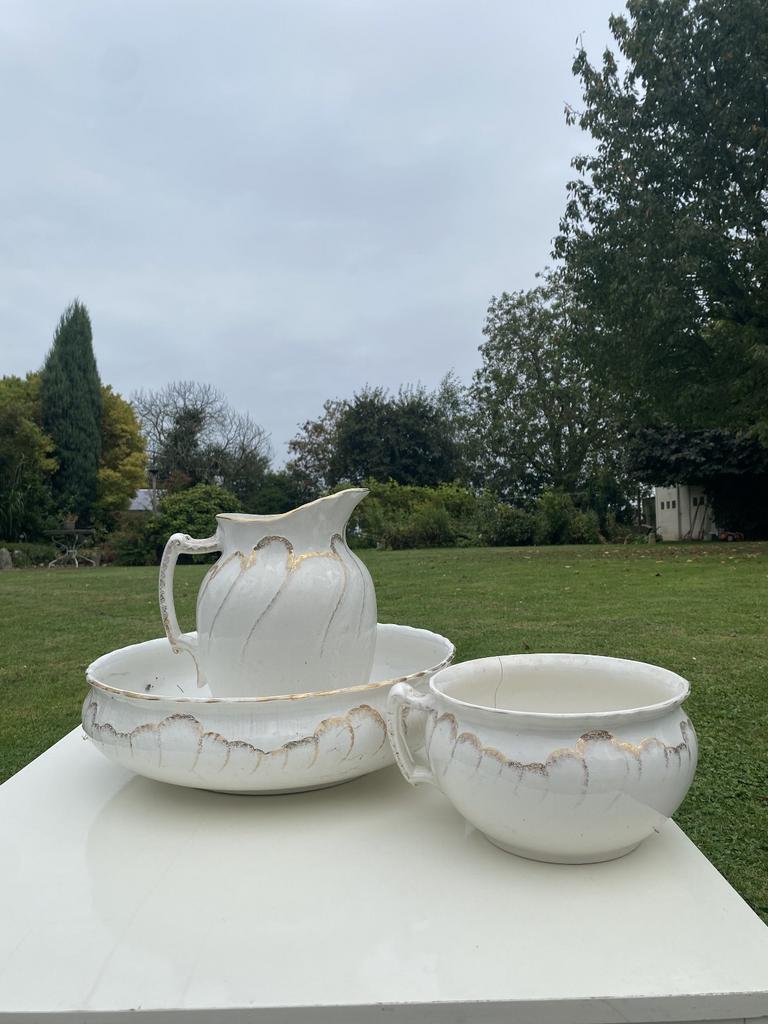 Set de toilette en porcelaine 5 pièces, Antiquités & Art, Enlèvement