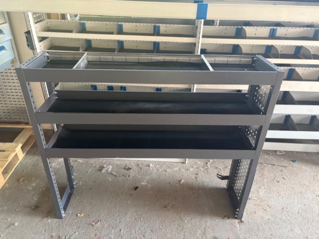 Bedrijfswagen inrichting (2431) L137 B32 H116 €120, Ophalen, Gebruikt