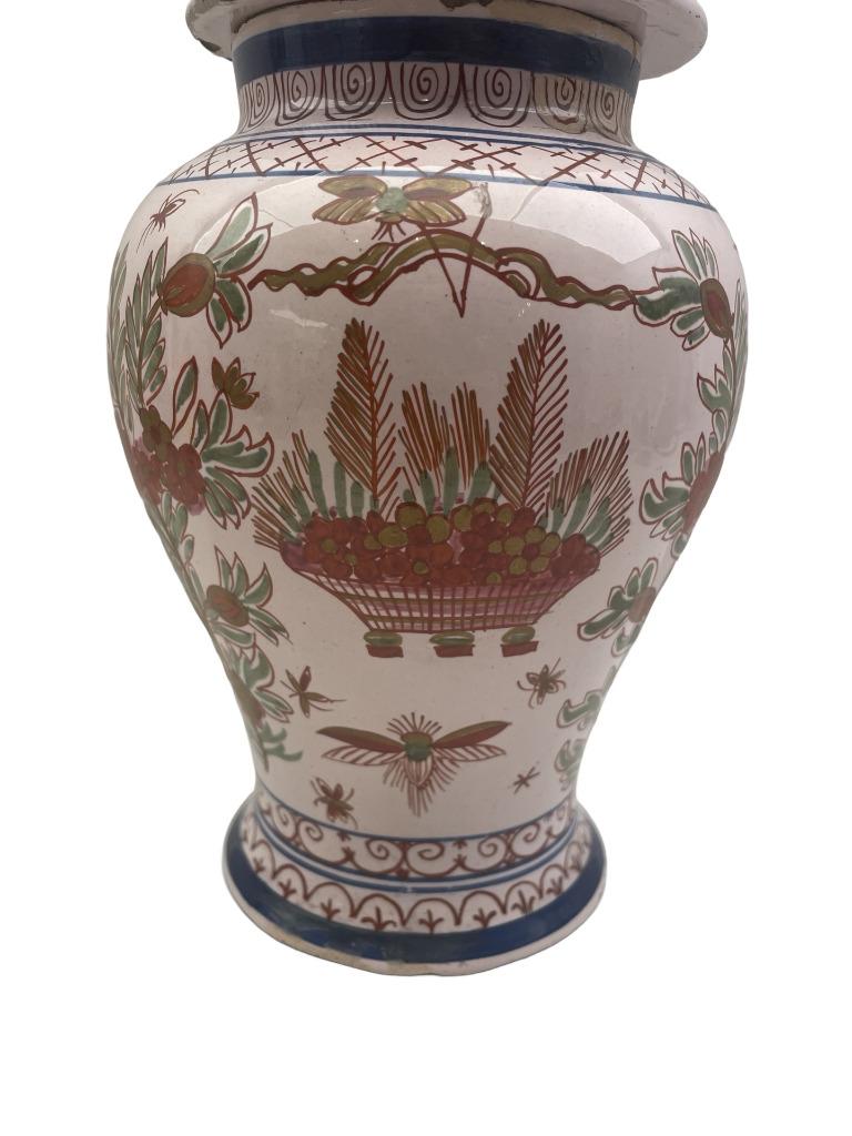 Pot couvert en faïence – Desvres ou Delft – Décor de mouches, Enlèvement ou Envoi