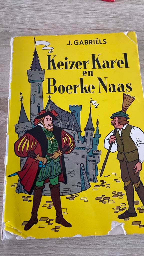 Keizer Karel en Boerke Naas, Ophalen of Verzenden, Gelezen, Fictie