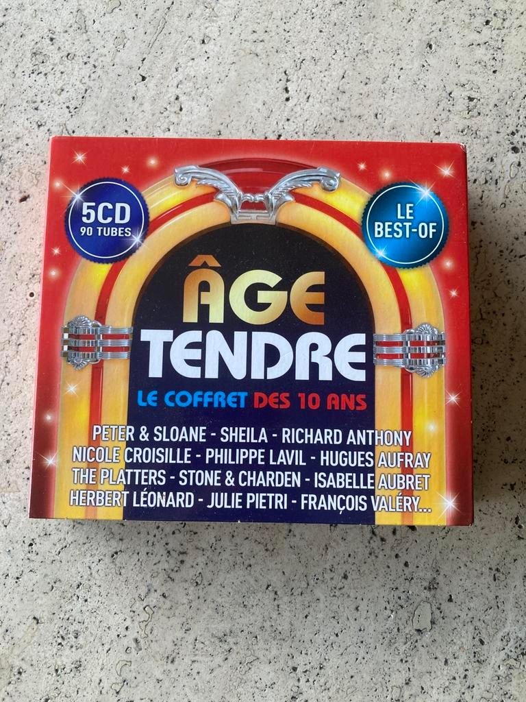 Tender age De 10 jaar oude boxset 5 cd 90 tubes, Ophalen of Verzenden, Boxset