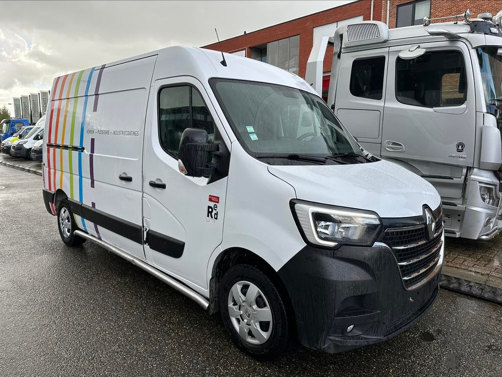 Renault master 2.3dci 136pk L2H2 2020 export, Auto's, Bestelwagens en Lichte vracht, Euro 6, Renault, Bedrijf, Te koop