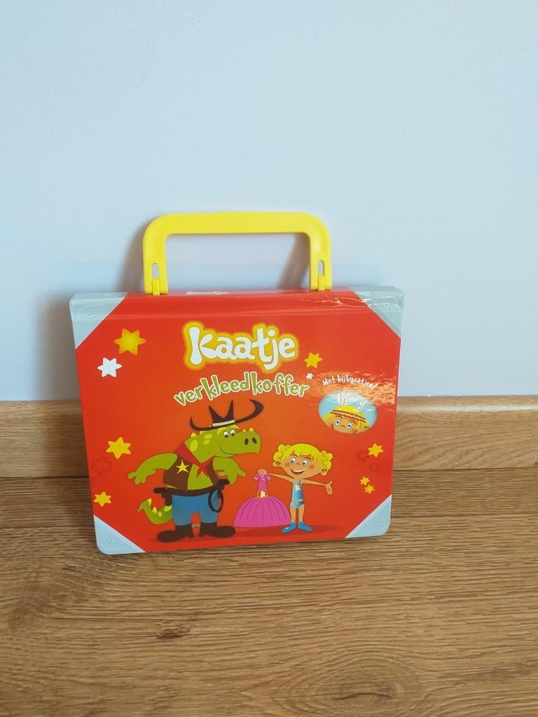 Kaatje verkleedkoffer boek nieuwstaat, 5 of 6 jaar, Fictie algemeen, Meisje, Nieuw