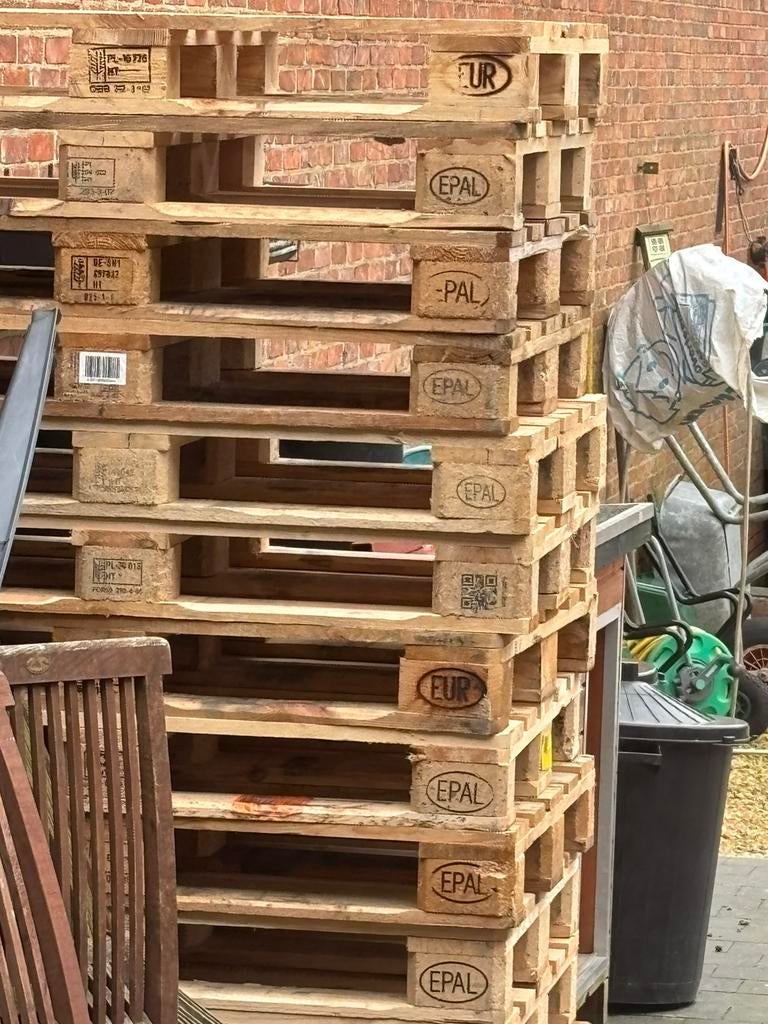 Europaletten, Enlèvement, Comme neuf