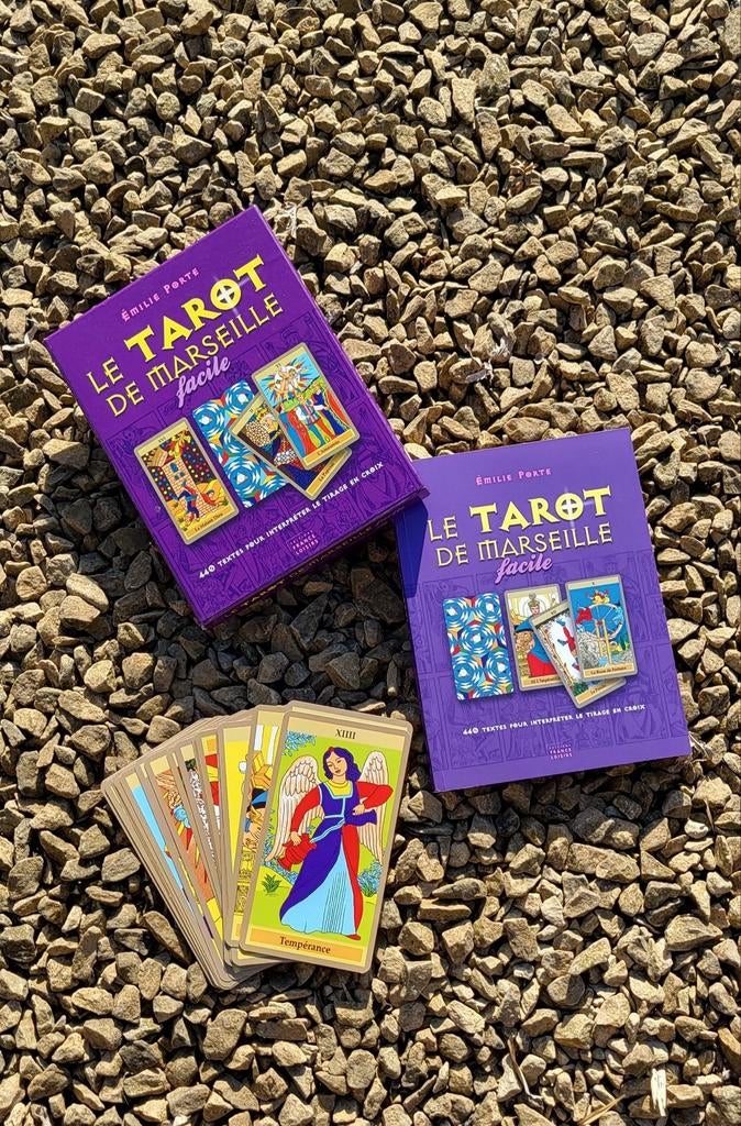 Le Tarot - 5 livres et 4 jeux, Enlèvement ou Envoi, Comme neuf