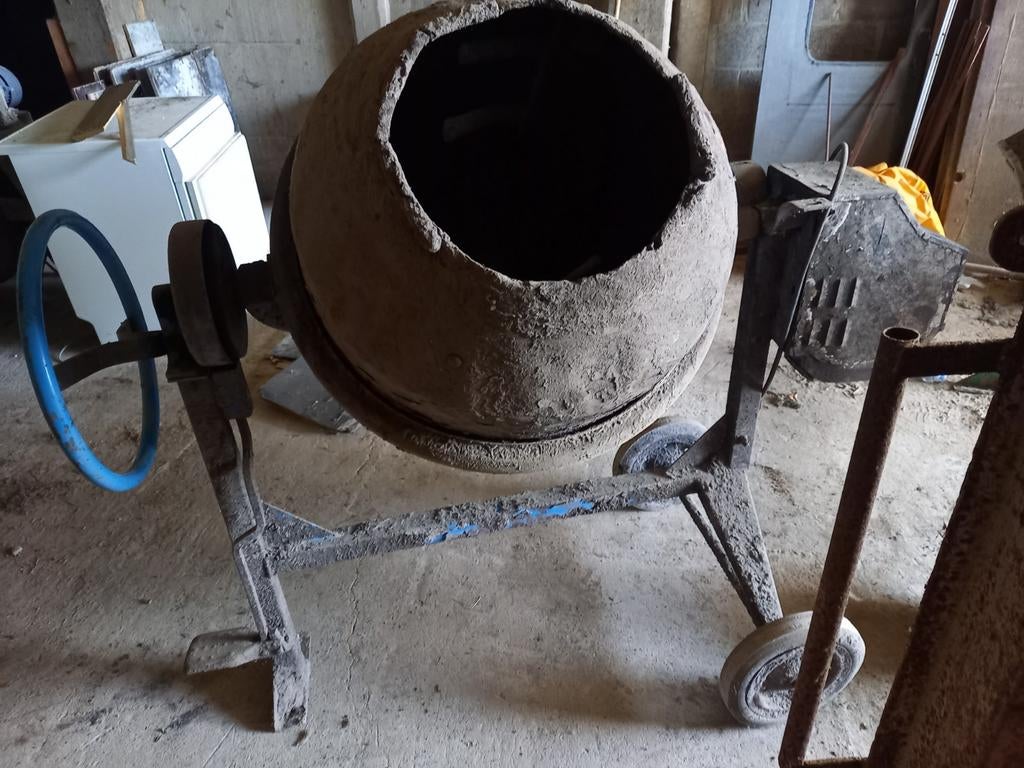 Betonmolen, Doe-het-zelf en Bouw, Betonmolens, Ophalen