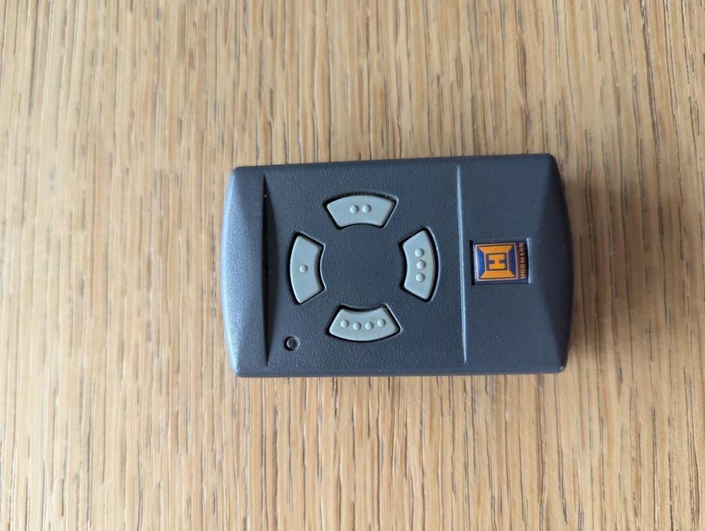 Hörmann HSM4-40 4-kanaals handzender – garagebediening, Ophalen, Zo goed als nieuw