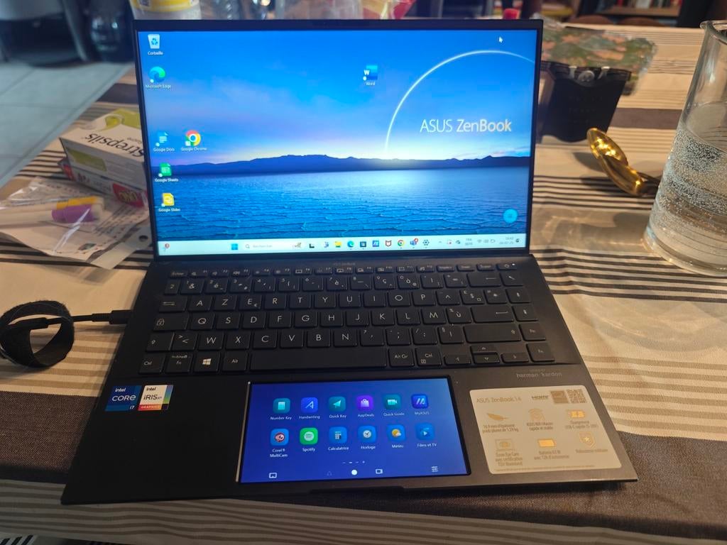 ASUS Zenbook 14, Computers en Software, Ophalen, 2 tot 3 Ghz, ASUS, 14 inch