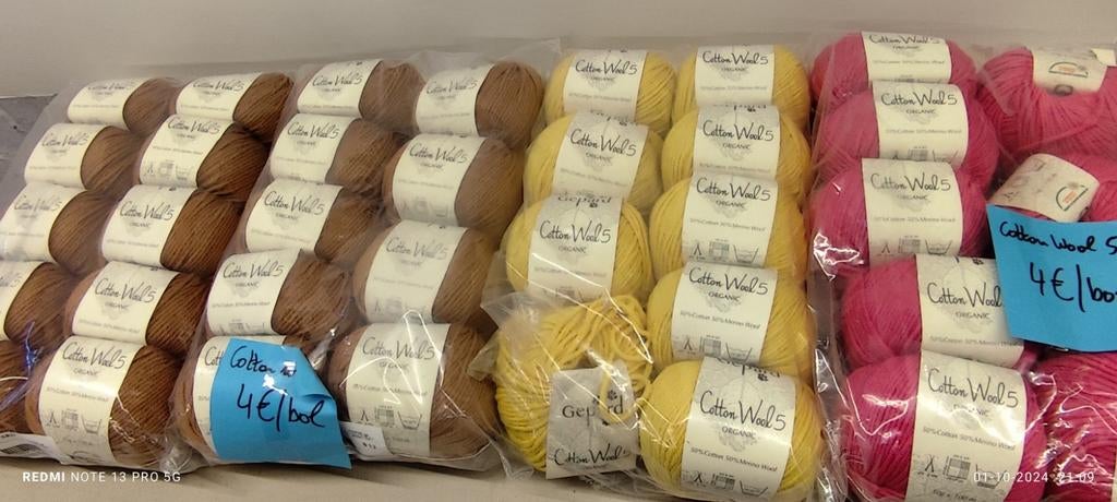 Brei - haakgaren.Cotton Wool 5. Organic., Ophalen, Nieuw