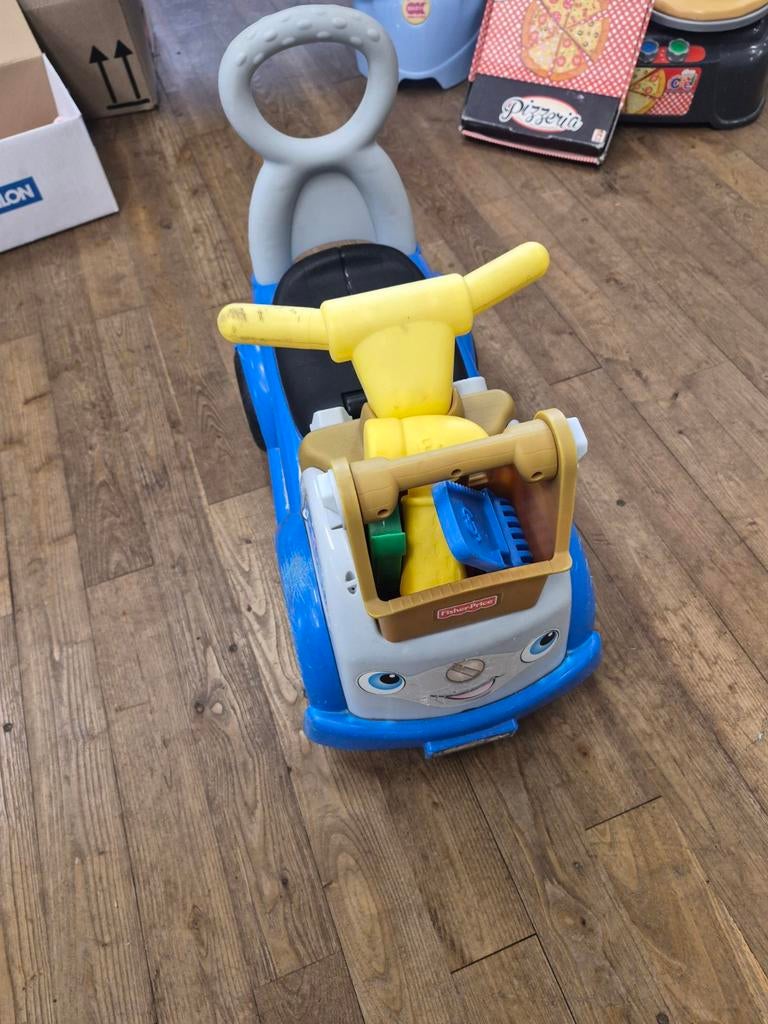 Camion Fisher Price, Enlèvement