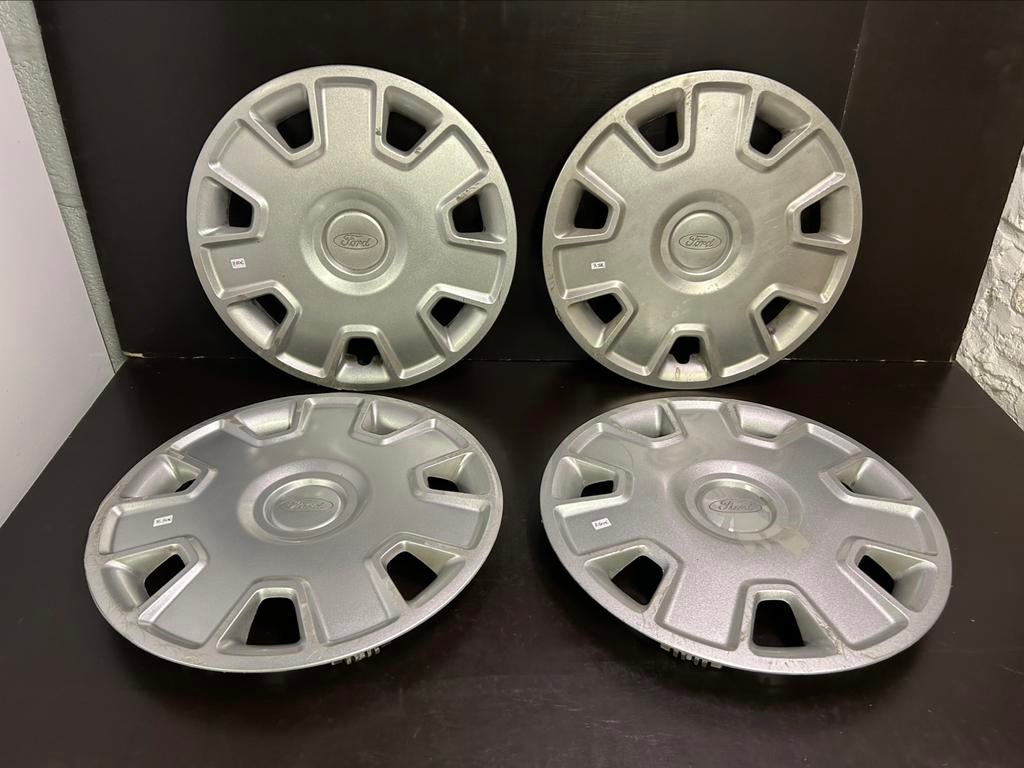 4 enjoliveurs Ford FOCUS fiesta tourneo 15", Enlèvement ou Envoi, Utilisé