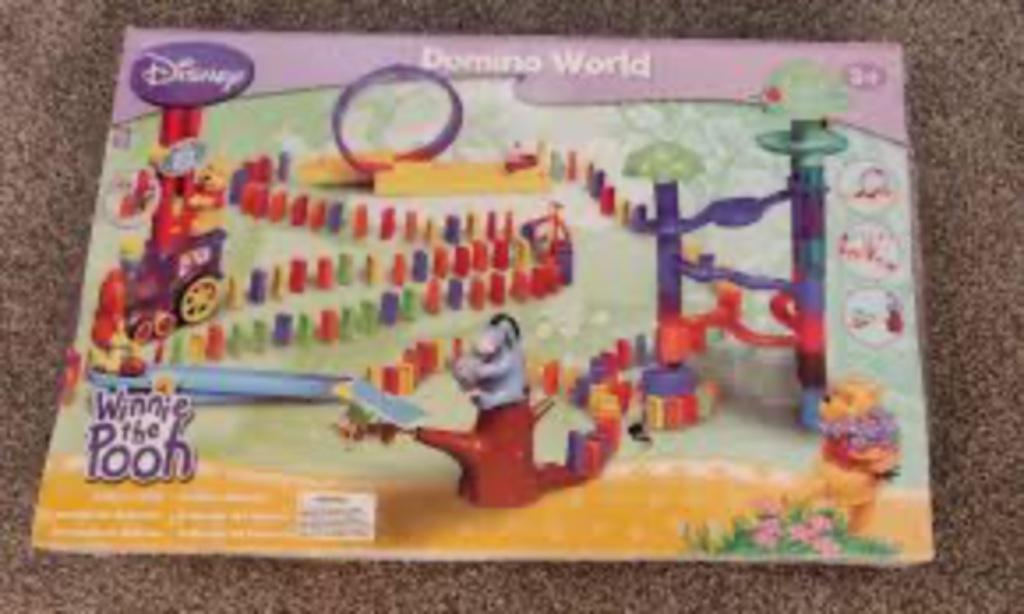 Domino Winnie the Pooh, Ophalen of Verzenden, Zo goed als nieuw, Jongen of Meisje