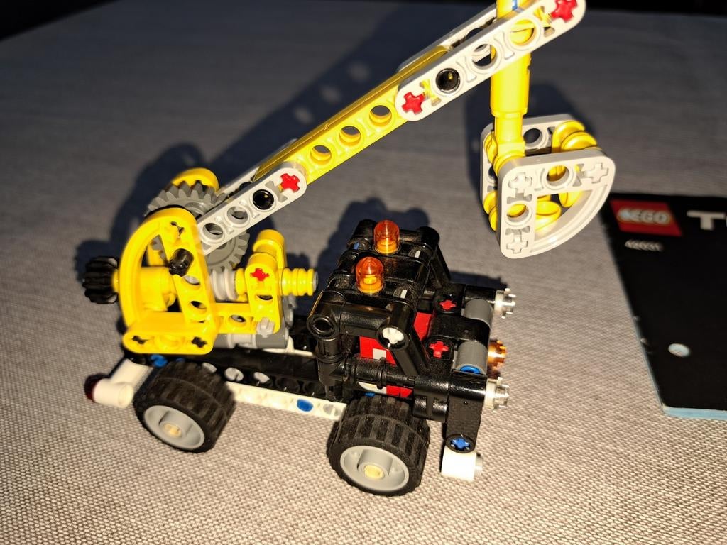 Lego Technic set 42031, Ophalen of Verzenden, Zo goed als nieuw, Lego