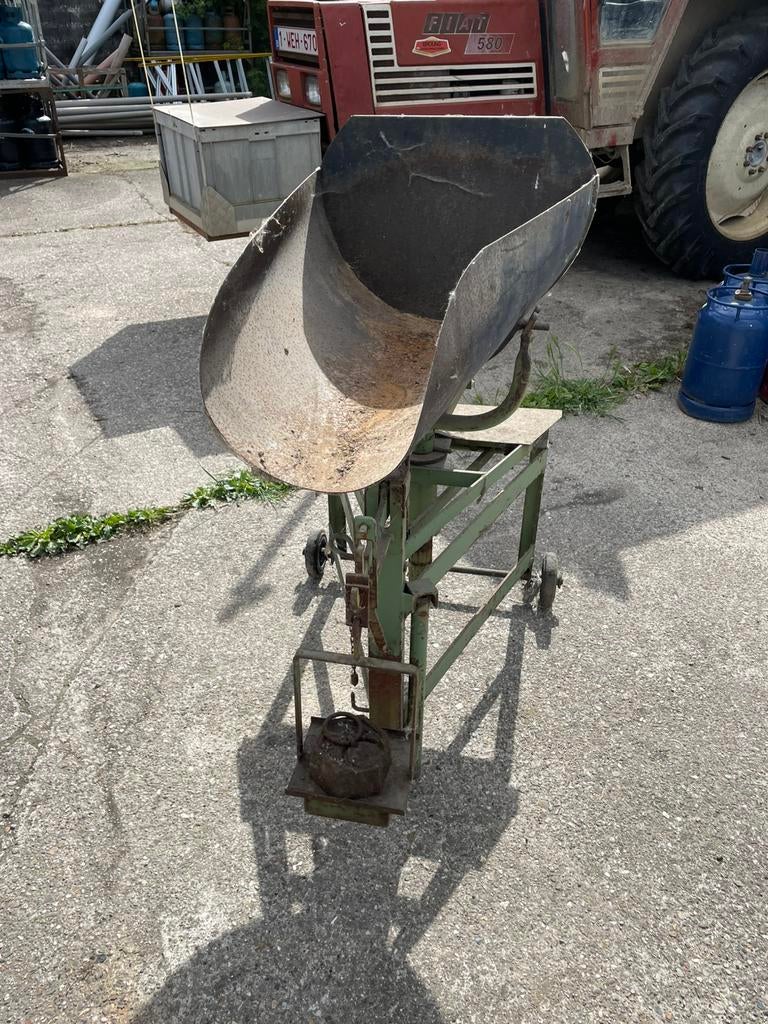 Bascule à charbon, Animaux & Accessoires, Enlèvement, Utilisé