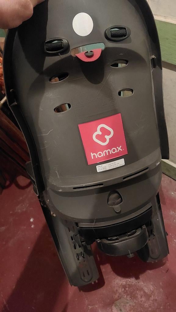 Fietsstoeltje Hamax, Ophalen