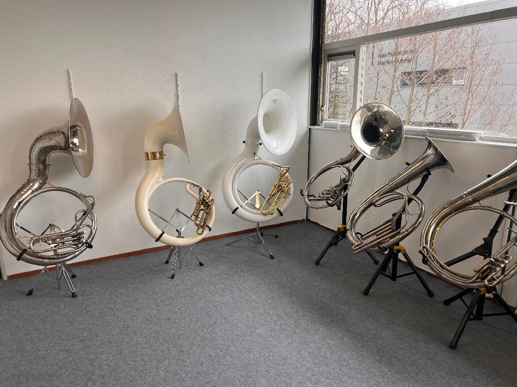 Wij hebben verschillende gebruikte SOUSAFOONS op voorraad, Muziek en Instrumenten, Blaasinstrumenten | Overige, Ophalen, Gebruikt