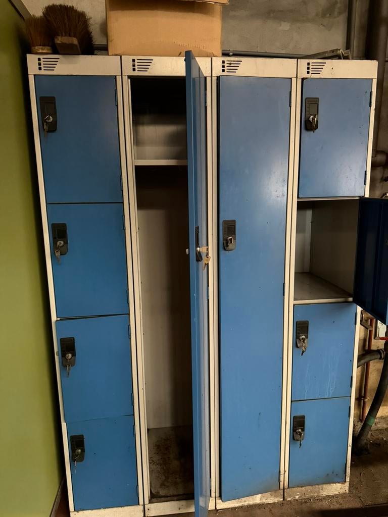 Lockerkast, Ophalen, Gebruikt