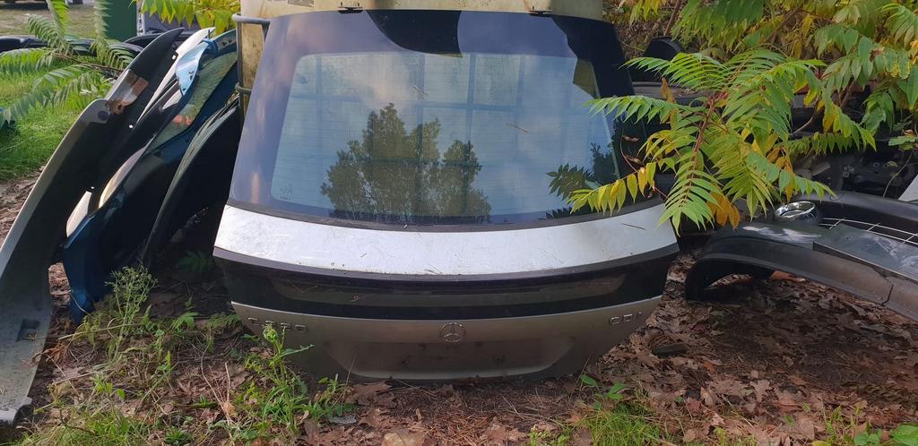 MERCEDES C220 SPORT COUPE ACHTERKLEP BJ 2003, Arrière, -, Haillon arrière, Utilisé