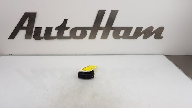 ALARMLICHTEN SCHAKELAAR BMW 1 serie (E81) (01-2006/09-2012), Auto-onderdelen, Gebruikt, BMW
