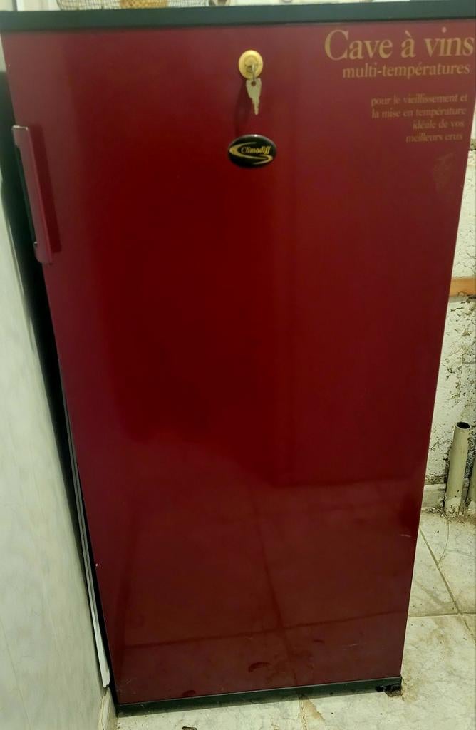 Wijnkoelkast, Ophalen