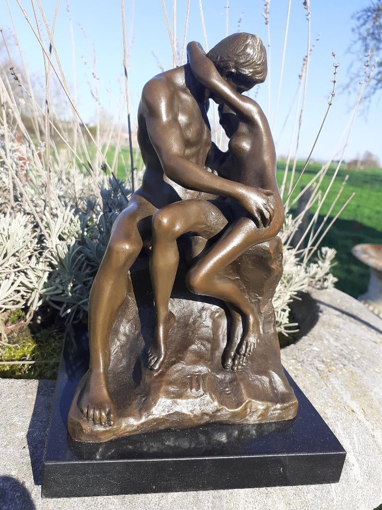 SUPERBE BRONZE SUR SOCLE MARBRE (le baiser de Rodin)., Enlèvement ou Envoi, Bronze