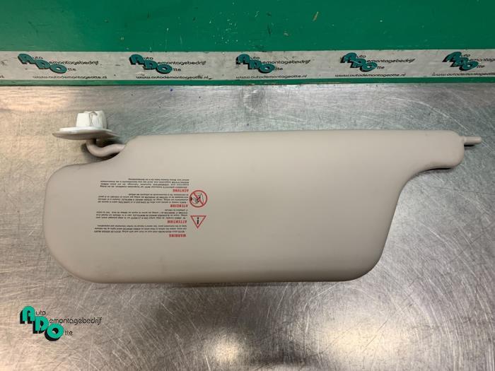 Pare-soleil d'un Renault Clio (Clio 3 06-), Autos : Pièces & Accessoires, Habitacle & Garnissage, Renault, Utilisé, 3 mois de garantie