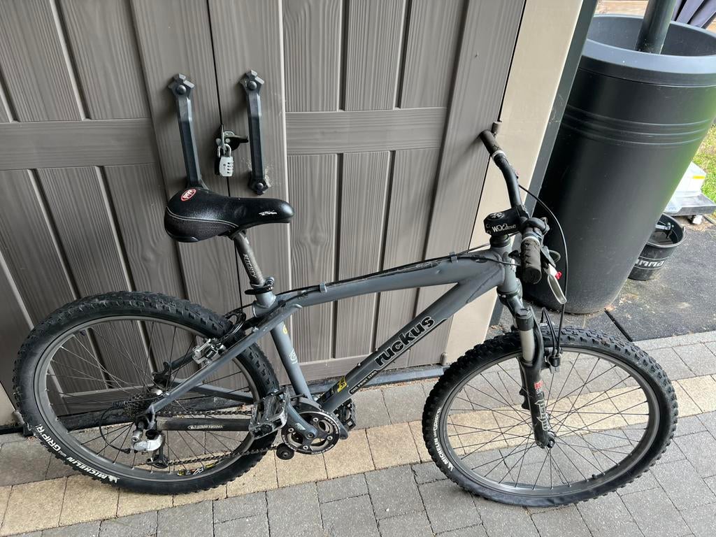 Mountainbik ruckus, Enlèvement, Utilisé, Hommes, Autres marques