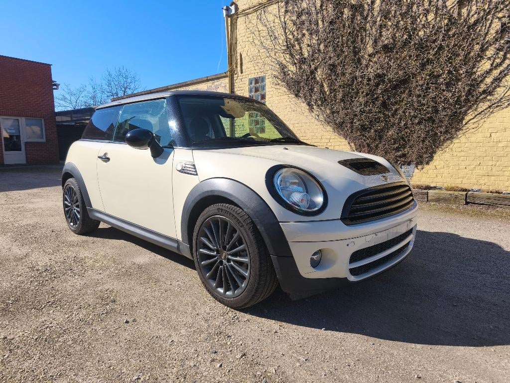 Mini Cooper D 1.6 HDI, Clima, inspection, John Cooper Works, Autos, Achat, Boîte manuelle, Entretenue par le concessionnaire, Particulier