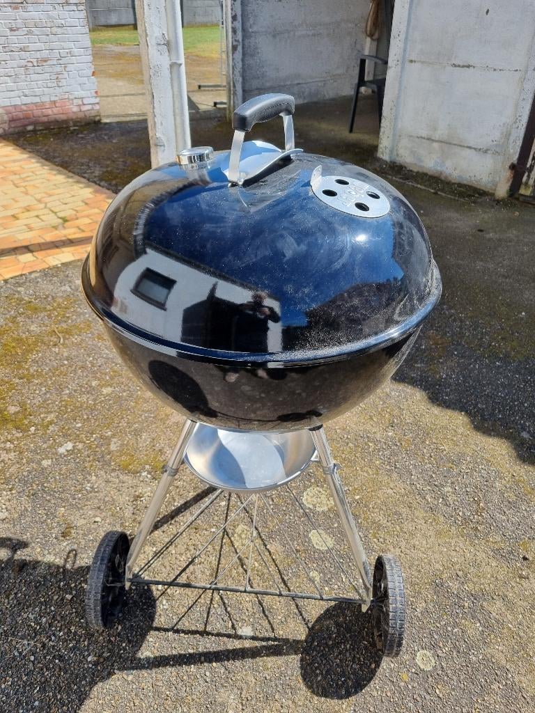 Houtskoolbarbecues, Tuin en Terras, Ophalen, Zo goed als nieuw, Weber